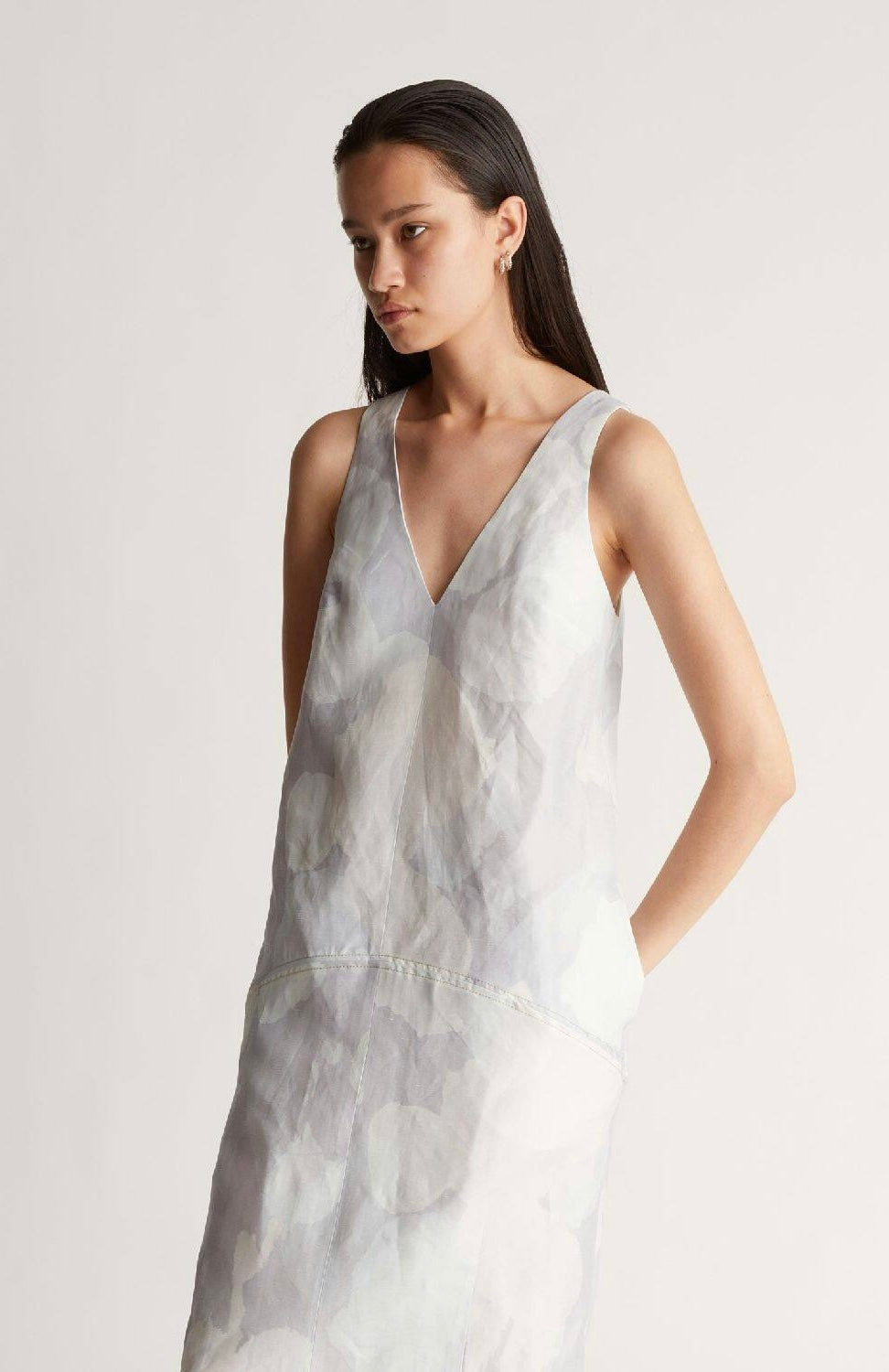 LM Avery Linen-Viscose Midi Dress in Ice