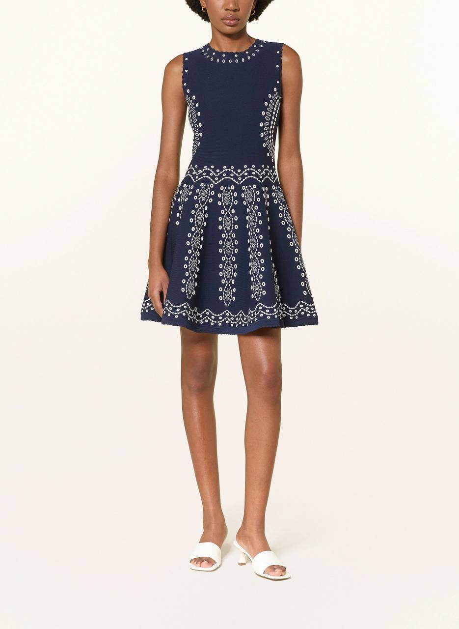 SD Capri Embroidered Dress in Viscose Blend