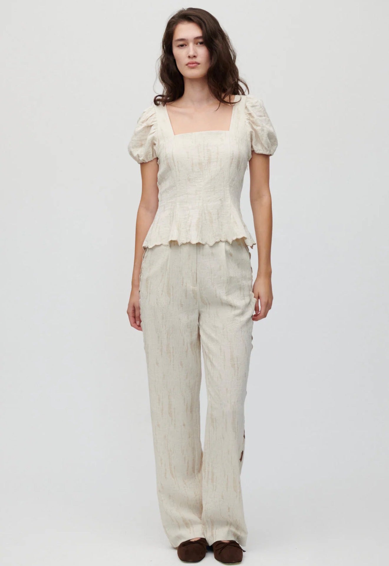 HFM Kira Puff Sleeve Top | Aura Pant Trousers | Scalloped Hem Edge Cotton-linen blend Set