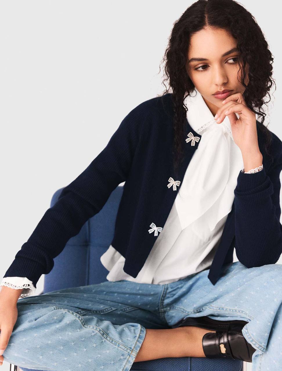 Jewelled Bow-Button Wool Cardigan in Cream & Navy