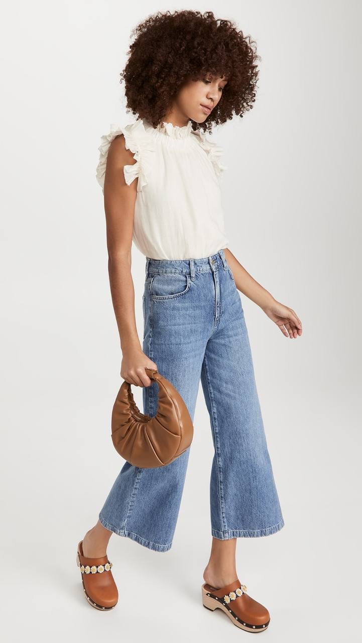 SE Anise Solid Flutter Sleeve Top