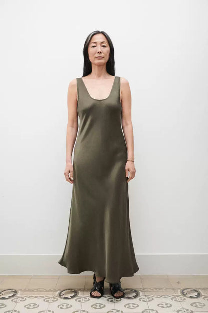 5 Colors! SL Scoop Neck Silk Midi Dress