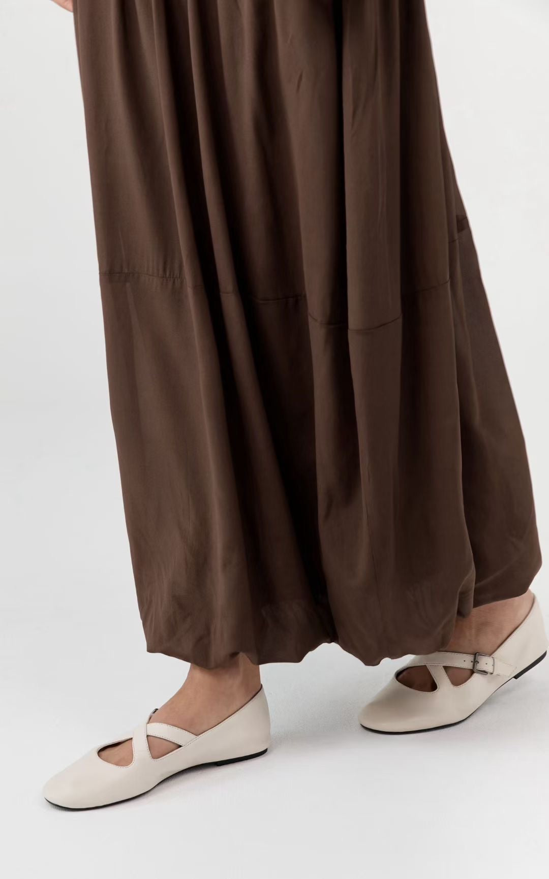 SA Lambskin Leather Ballerina Flat Shoes with Crisscross Strap