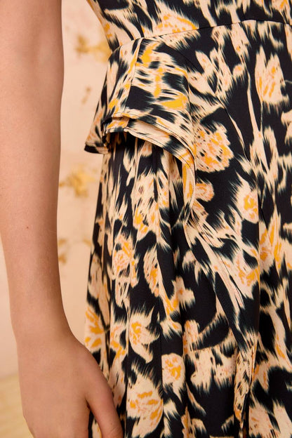 UJ Nadya Viscose Short Sleeve Midi Dress