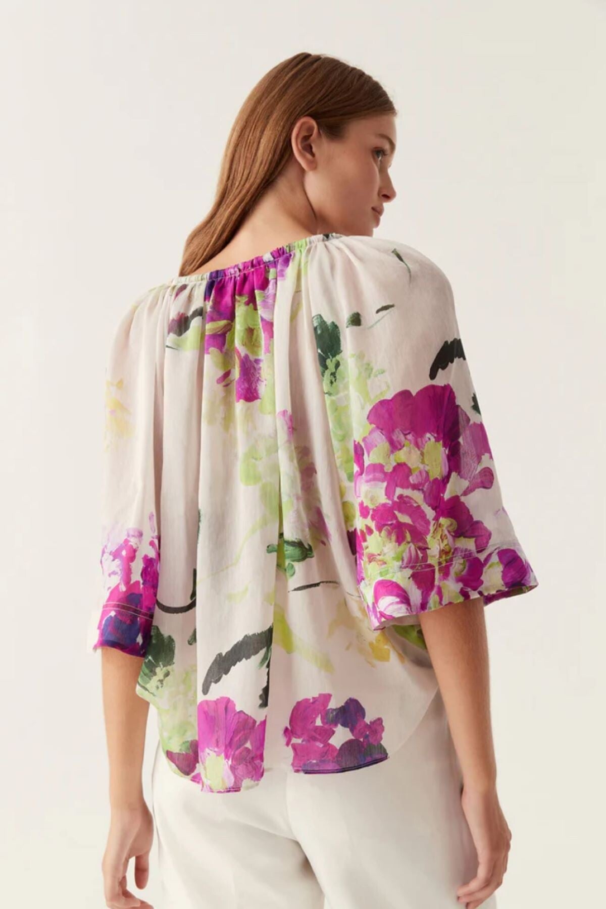 AJ Bridget Bell Sleeve Blouse in Wild Hydrangea Linen-Blend