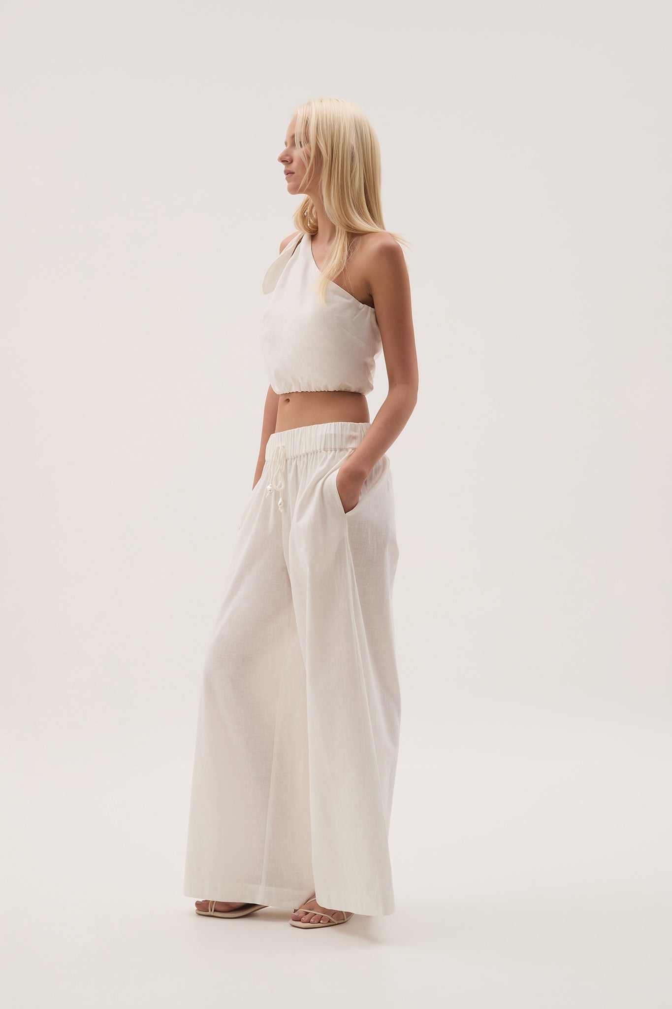 AJ Airlie Linen-Cotton Relaxed Pants