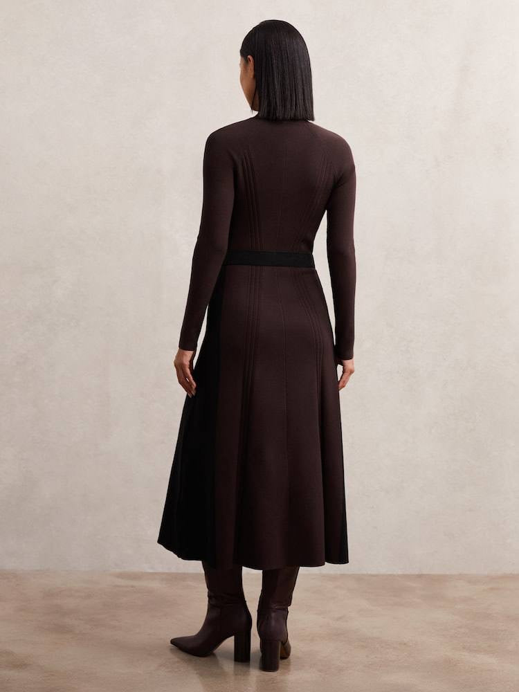 RS Zaya Knitted Contrast-Panel Midi Dress