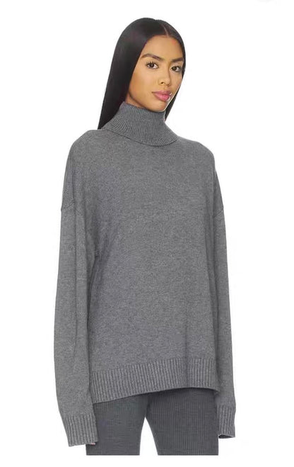 TOT Longline Turtleneck Sweater in Cotton-Cashmere Ecru | Cotton-Wool Grey