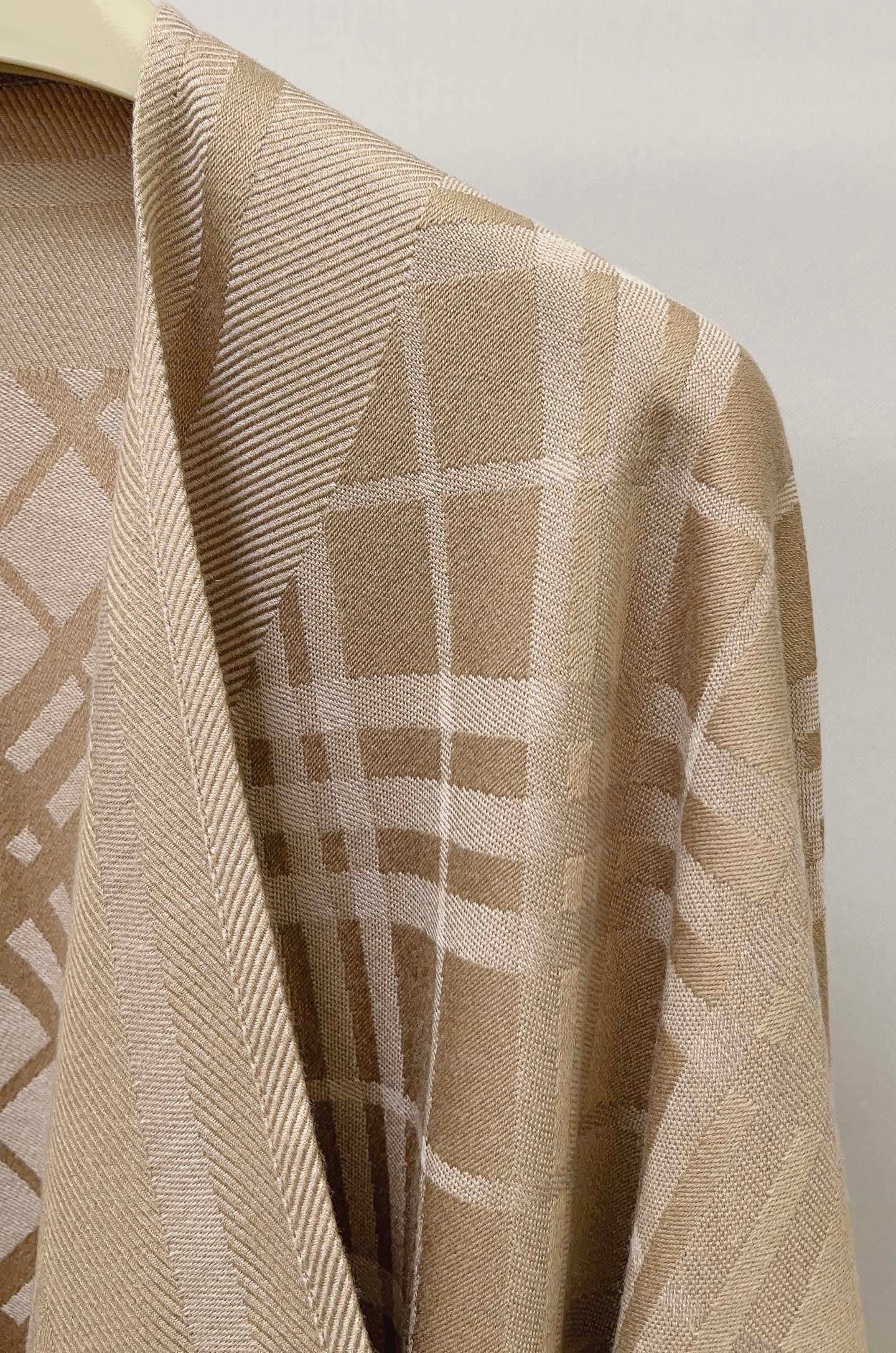 BBR Check Jacquard Wool-Cashmere Cape in Finch Beige