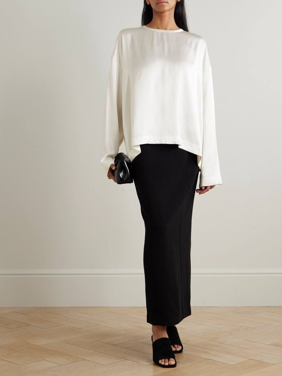 Tot Boxy Satin Viscose Long Sleeve Top