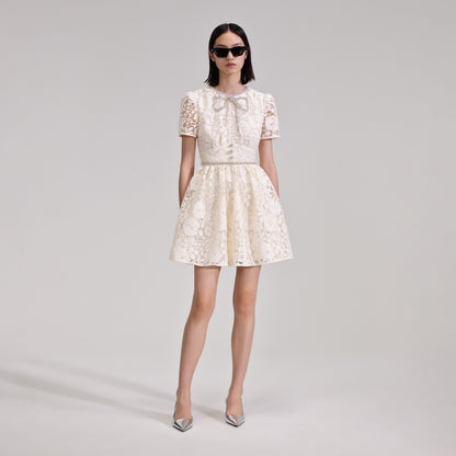 SP Cream Cord Lace Bow Mini | Midi Dress