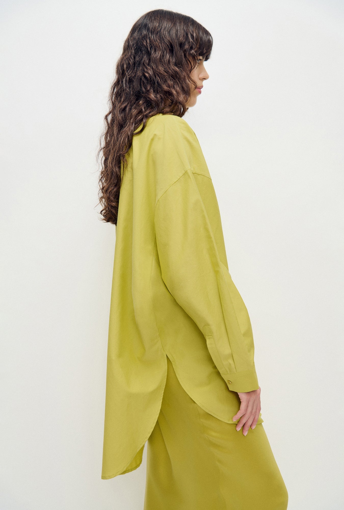 10 COLOURS! Unisex SL Cotton Silk Round Oversized Shirt