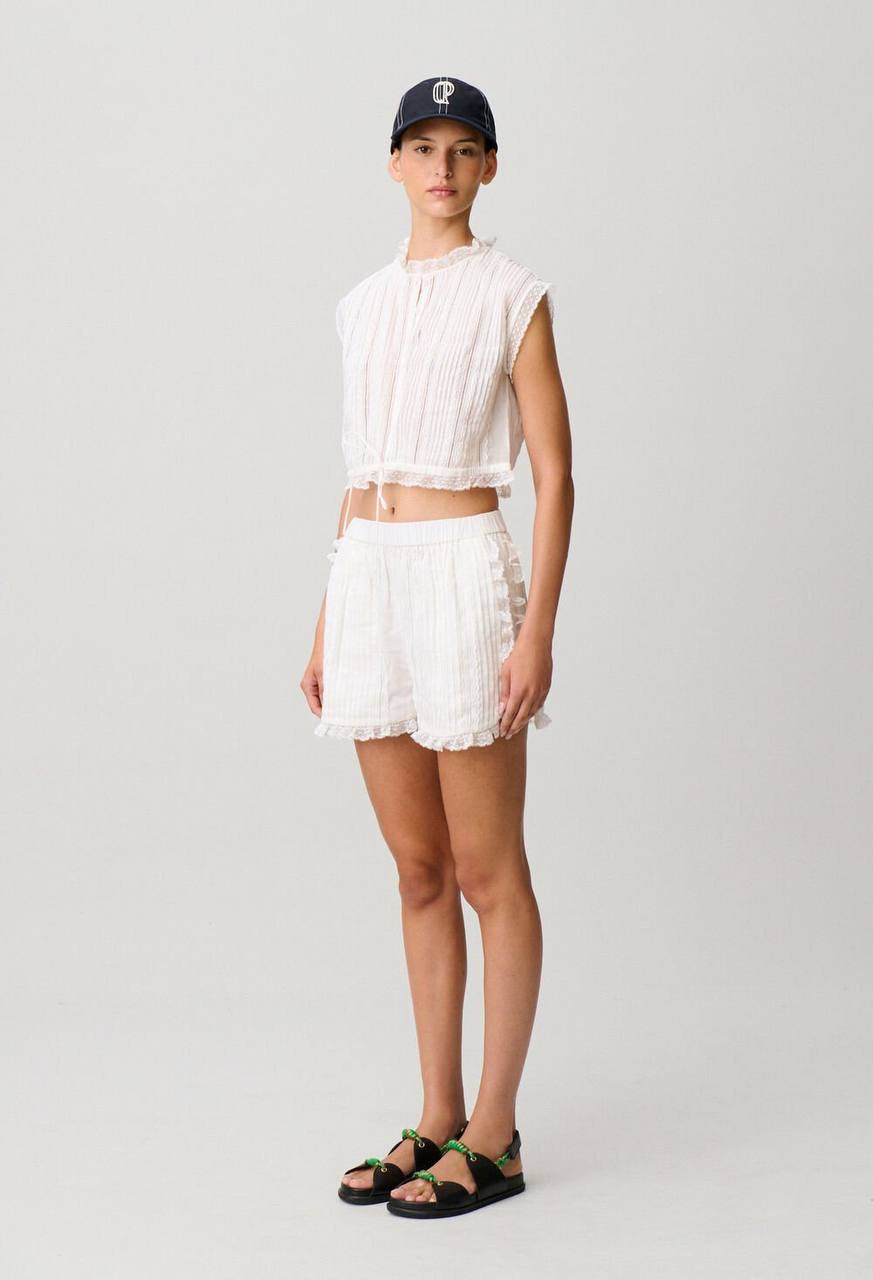 CP Cropped Lace Top | Short Frill Shorts | Ramie-Cotton Set