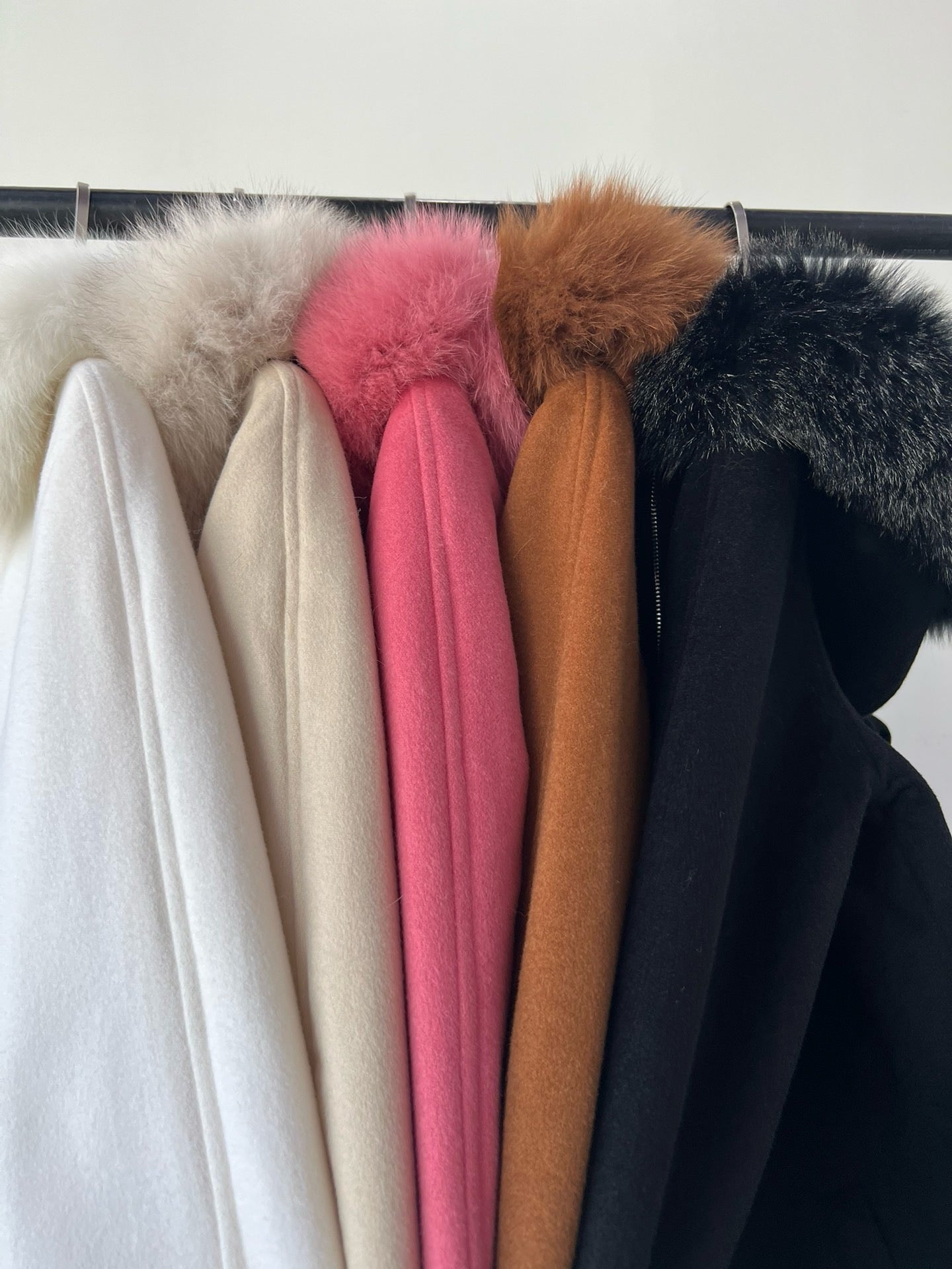 LP Icery Cashmere Short Jacket with Fox Fur Trim