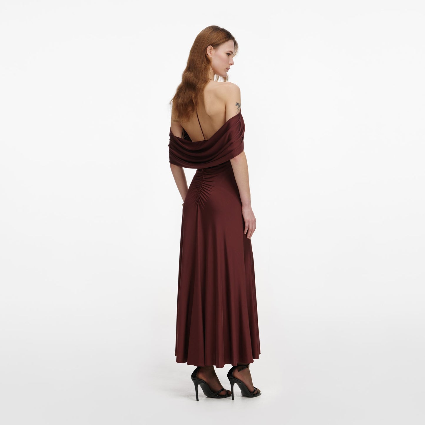 SP Brown Jersey Halter Off-Shoulder Drape Viscose-Blend Midi Dress