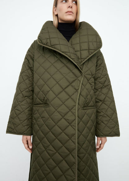 SALE! Tot Signature Quilted Long Coat