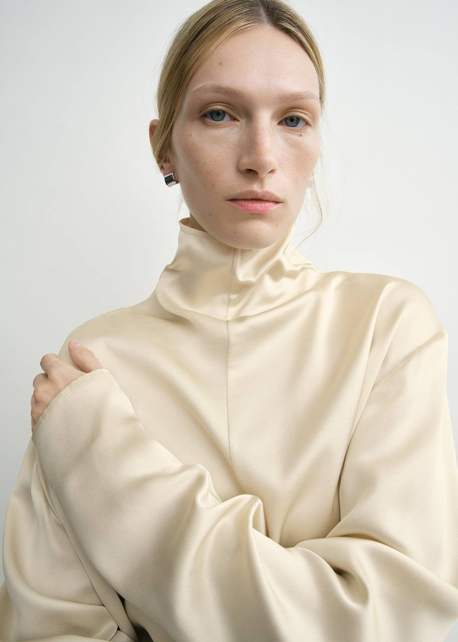 Tot Slouch Neck Viscose Blouse Long-sleeved Top