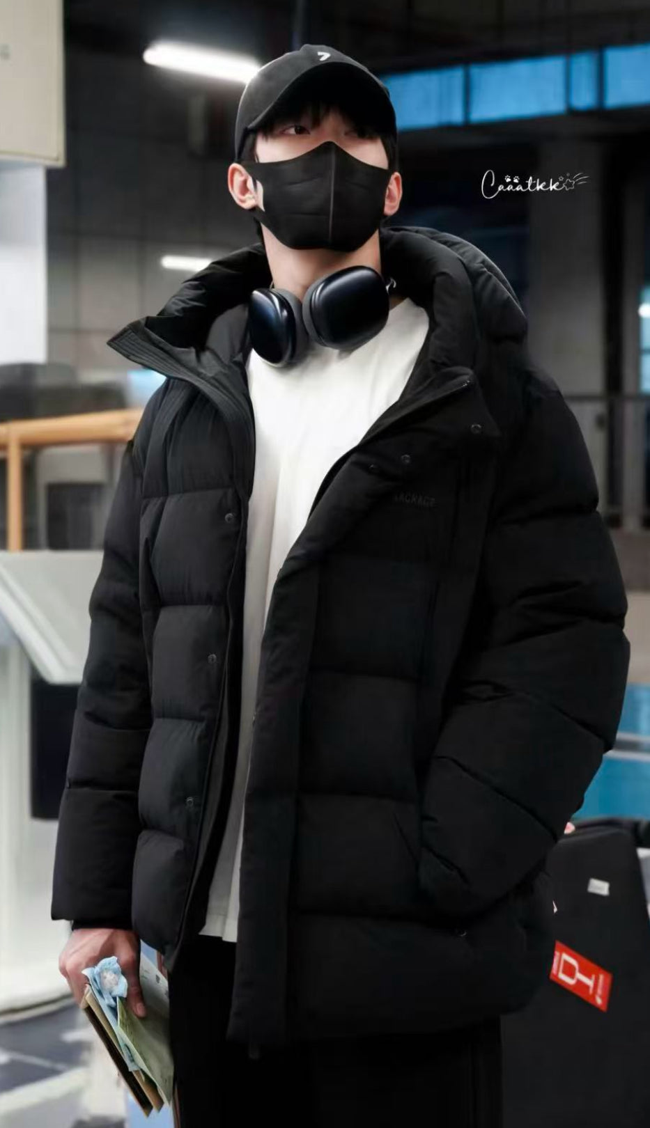 MK Men’s Black Graydon City Down Jacket