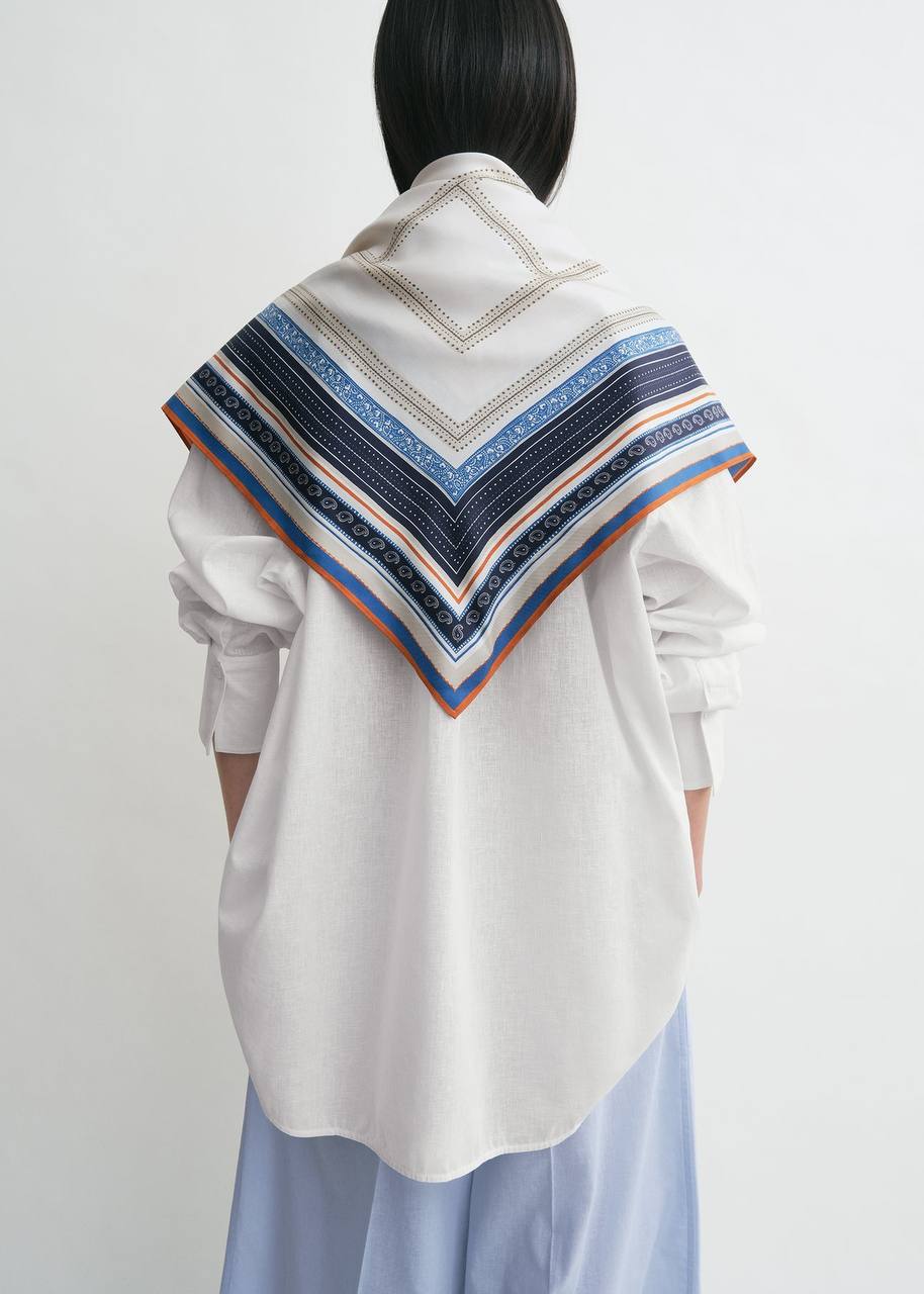TOT Collector Scarf In Ecru Navy - Image 8