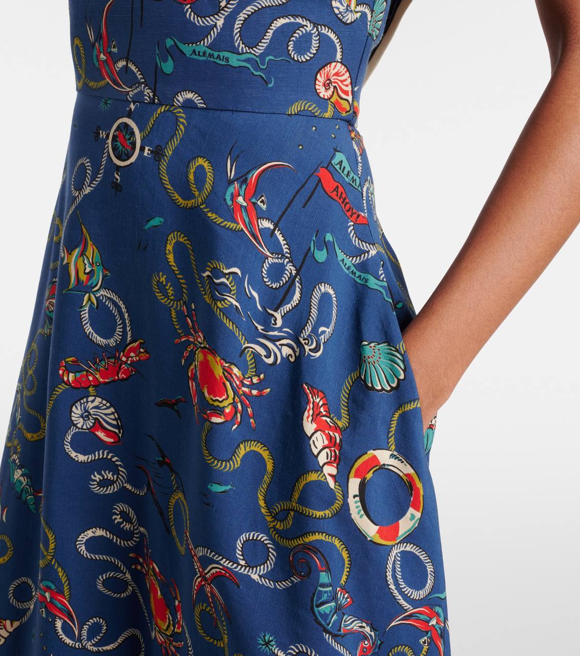 ALM Cove Printed Halterneck Maxi Dress - Image 4