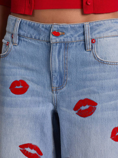 AO Amazing Low-Rise Baggy Jeans