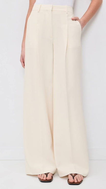 TH Fitted Blazer | Pleated Wide-Leg Pant 30" in Admiral Crepe