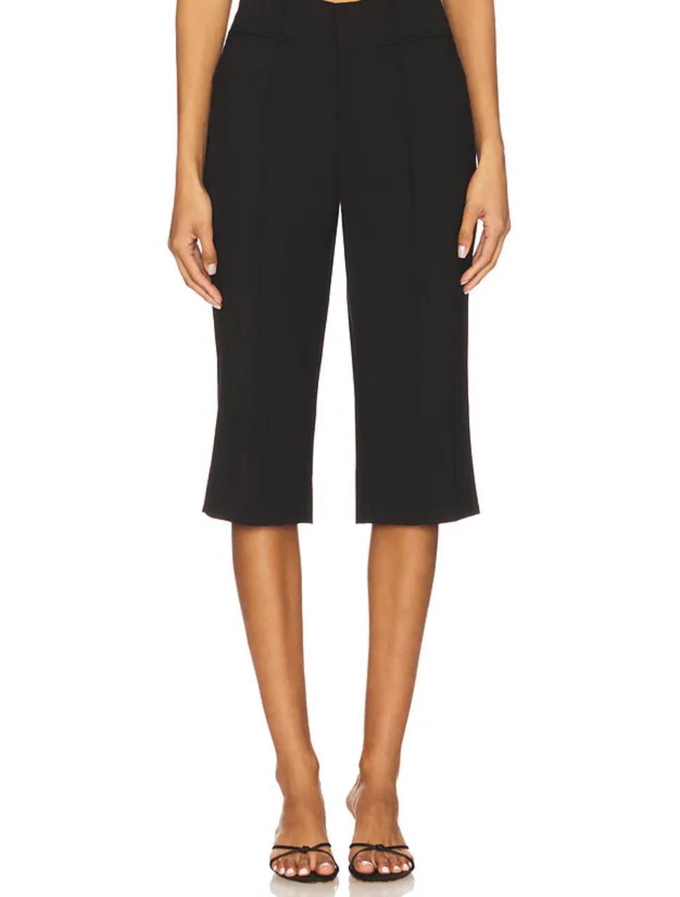 SE Elisa Vest with Detachable Scarf Cape | Cropped Capri Pant | Wool-blend Set