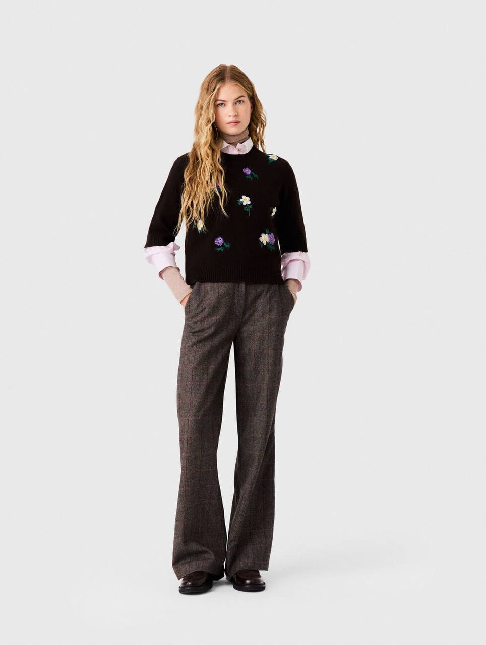 Brown Wool-blend Mid-Sleeve Jumper Sweater Top with Beaded Floral Embroidery