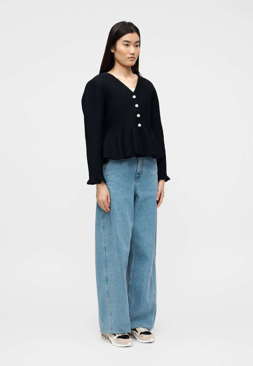 SD Peplum Pearl Buttoned Cardigan