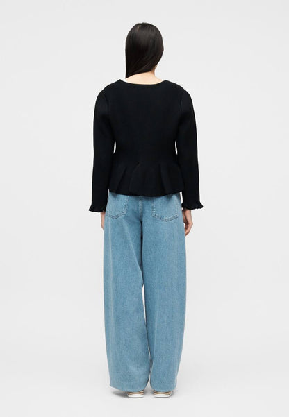 SD Peplum Pearl Buttoned Cardigan